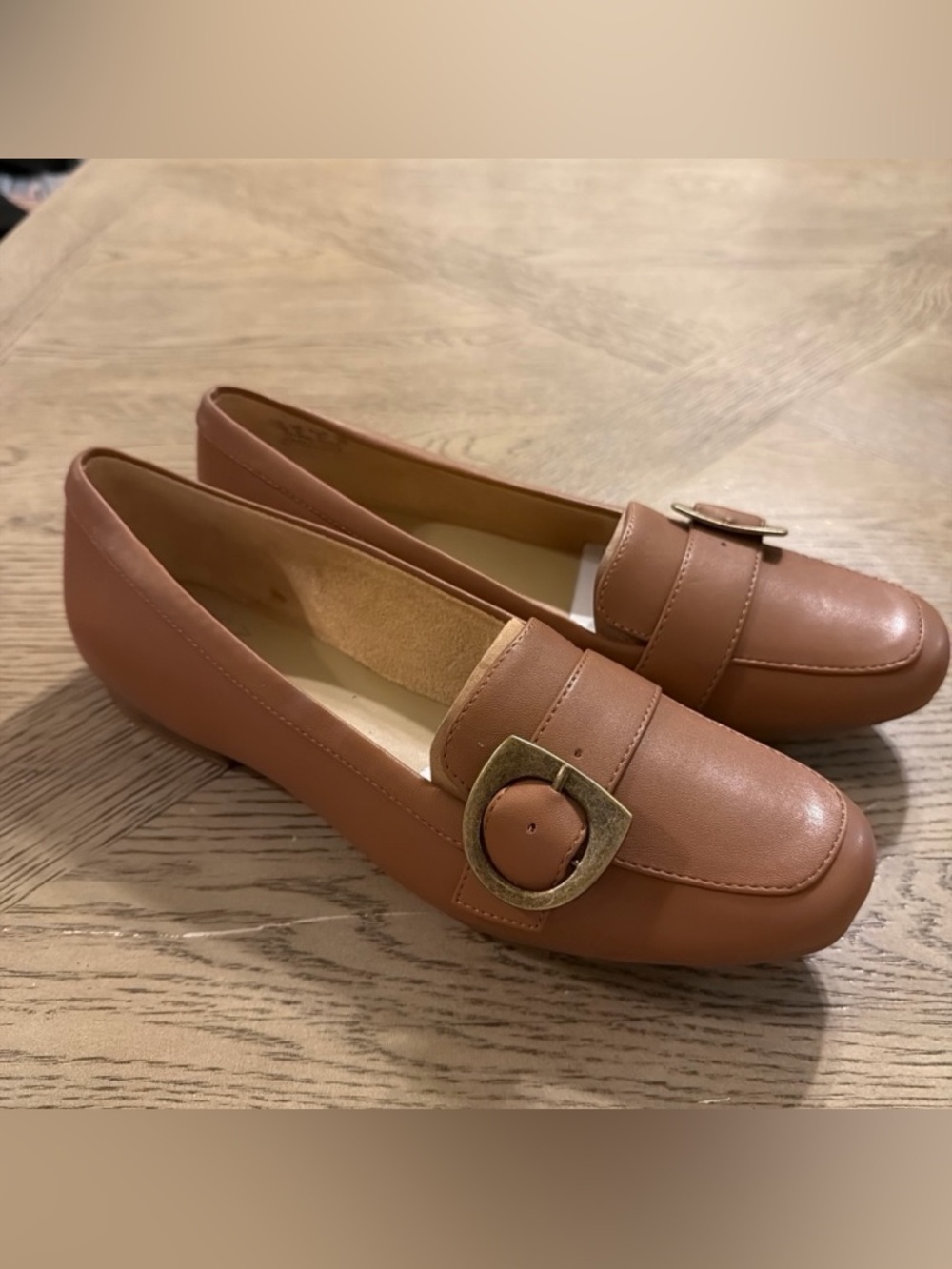 Naturalizer Size 10 Kayden Moc Slip-On Flat Loafer English Tea Tan